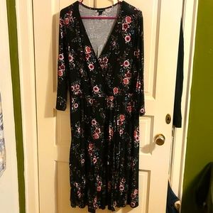 Torrid floral wrap dress
